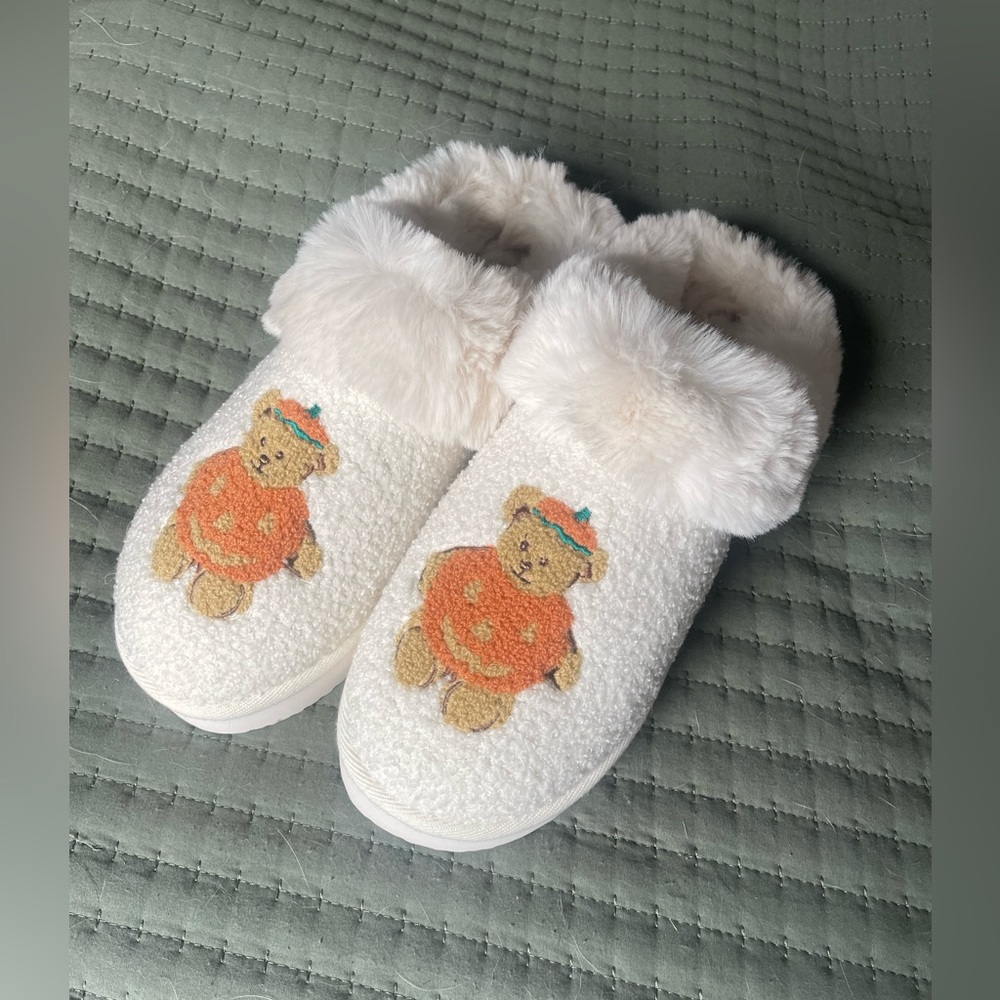 Pumpkin bear slippers